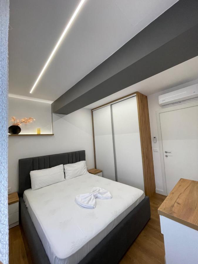The Blue Pearl Apartment 2 Дуррес Екстер'єр фото