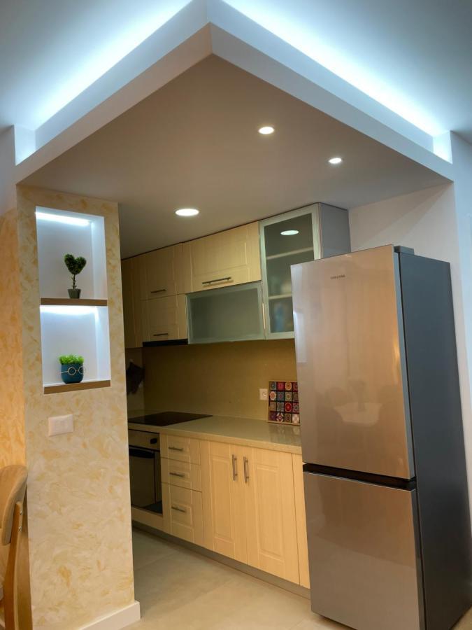 The Blue Pearl Apartment 2 Дуррес Екстер'єр фото