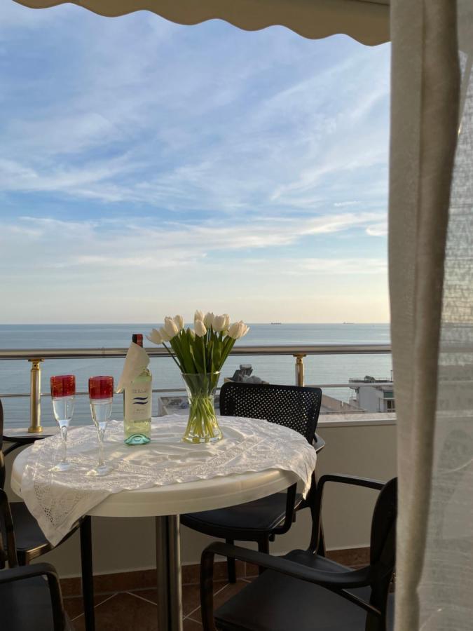 The Blue Pearl Apartment 2 Дуррес Екстер'єр фото