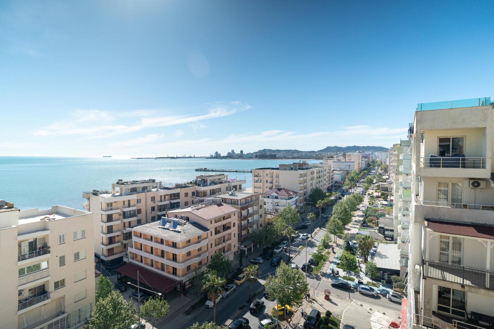 The Blue Pearl Apartment 2 Дуррес Екстер'єр фото