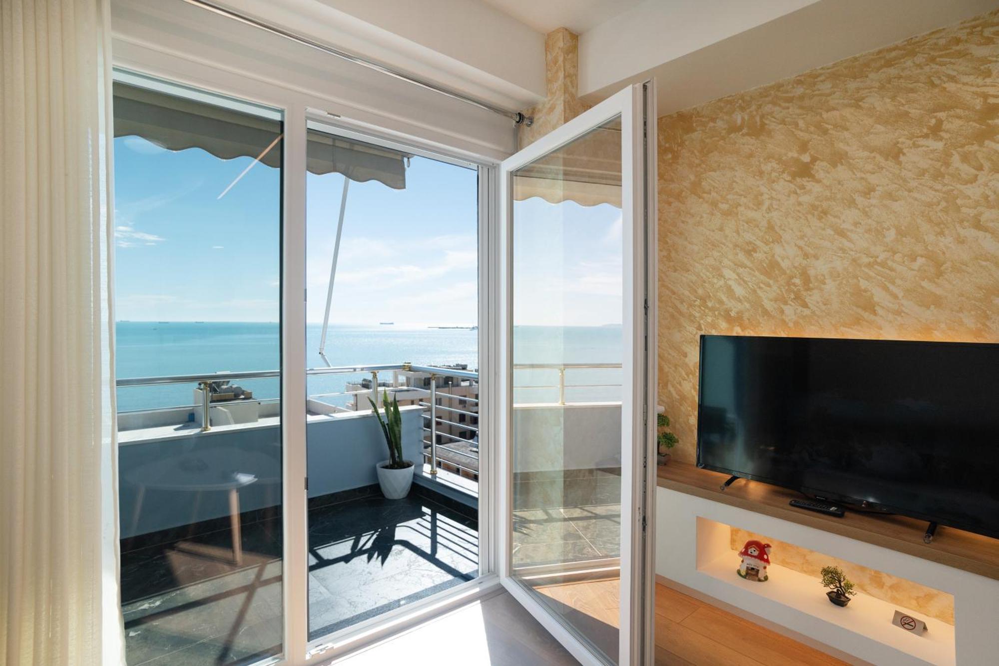The Blue Pearl Apartment 2 Дуррес Екстер'єр фото