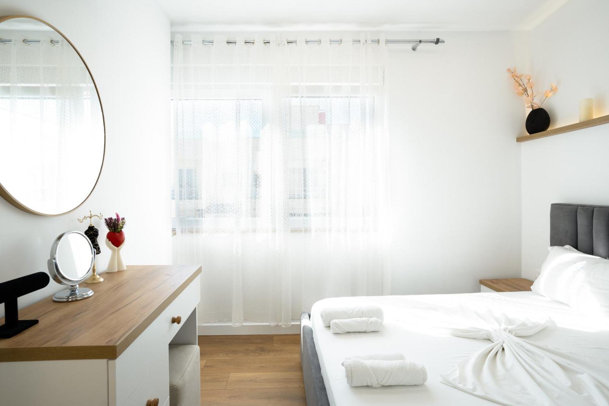 The Blue Pearl Apartment 2 Дуррес Екстер'єр фото