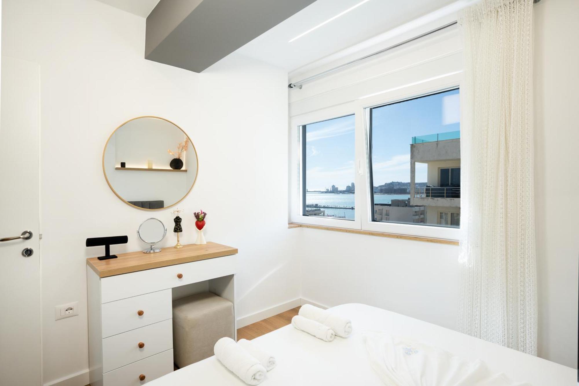 The Blue Pearl Apartment 2 Дуррес Екстер'єр фото