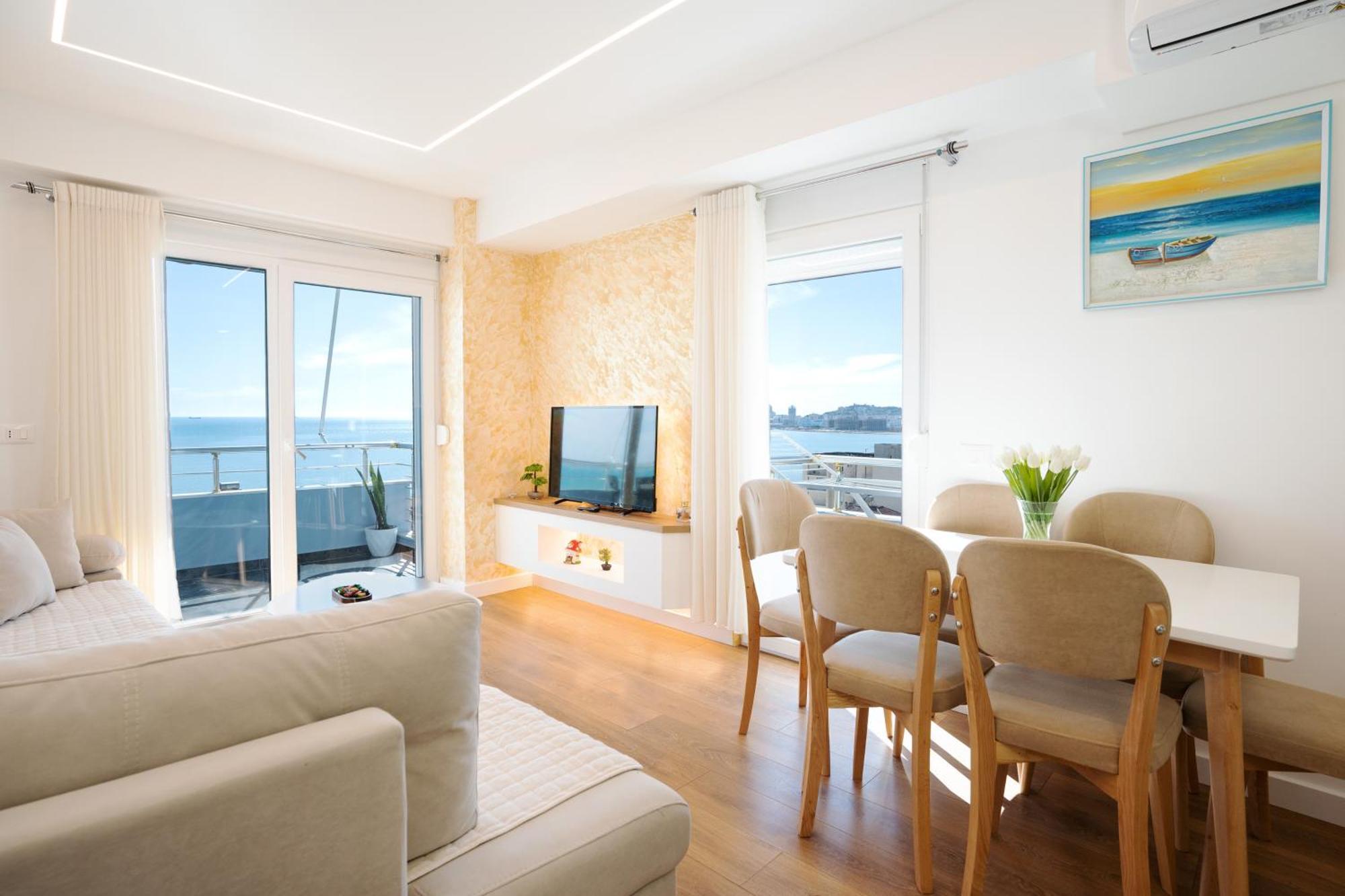 The Blue Pearl Apartment 2 Дуррес Екстер'єр фото
