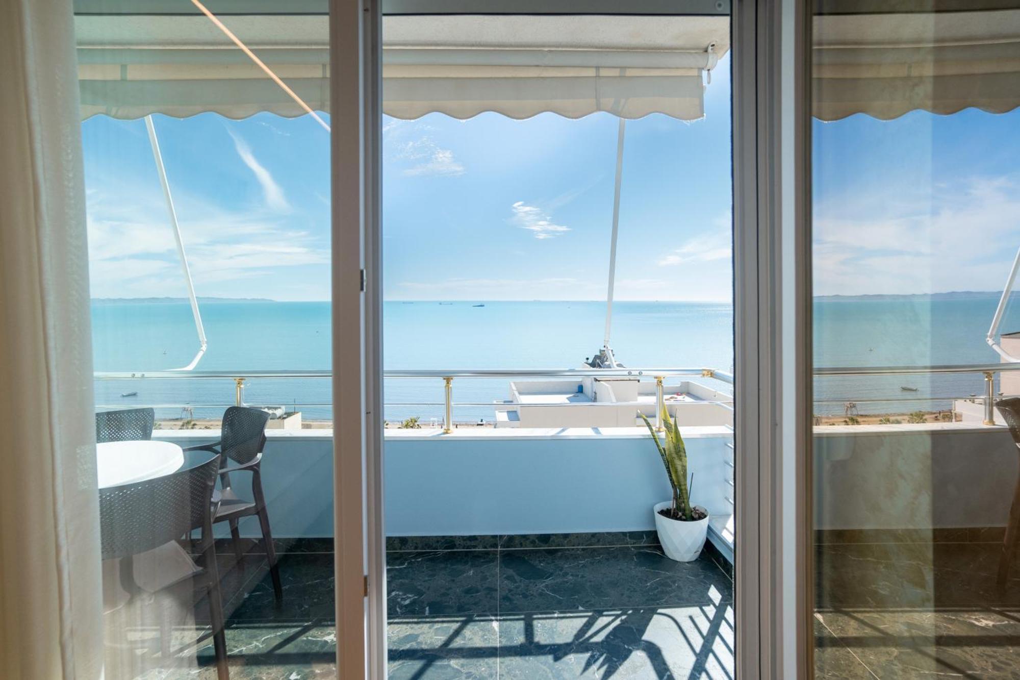 The Blue Pearl Apartment 2 Дуррес Екстер'єр фото